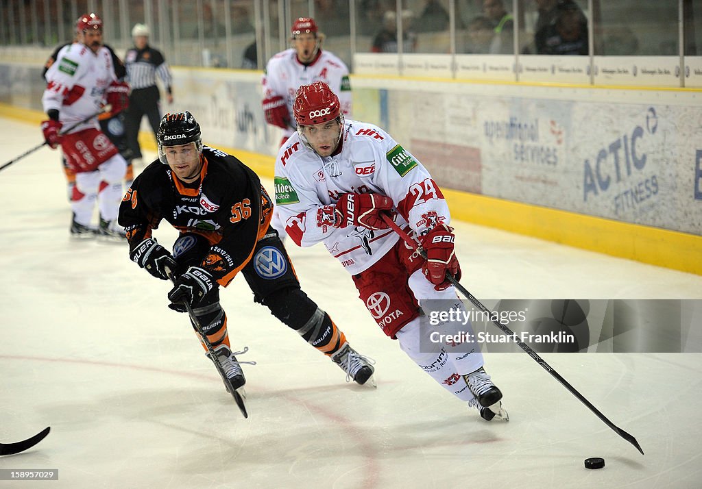 Grizzly Adams Wolfsburg v Kolner Haie - DEL 1. Bundesliga