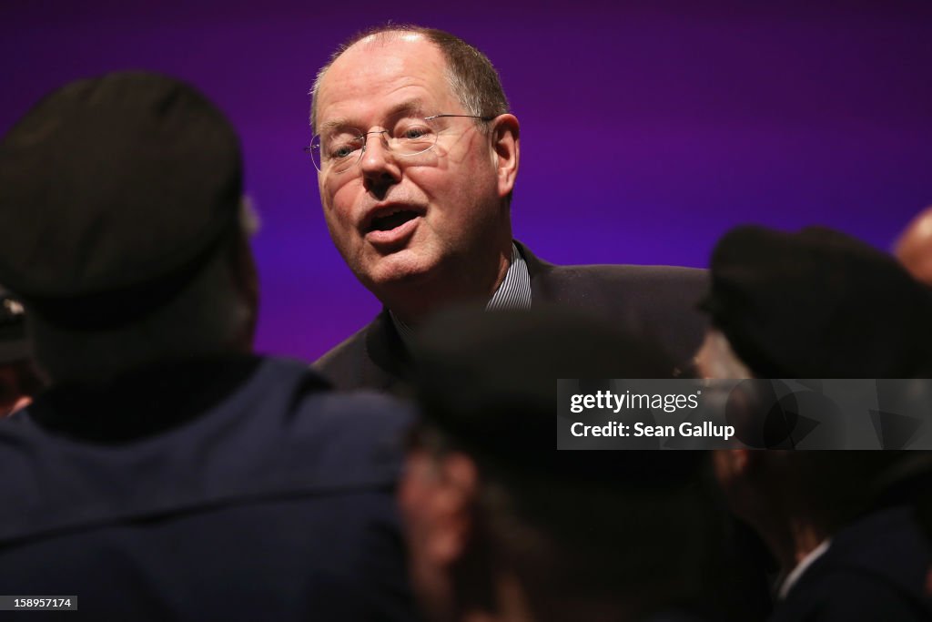 Steinbrueck Campaigns For SPD In Lower Saxony