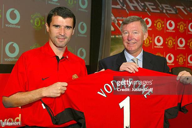 Manchester United Players Roy Keane, Paul Scholes, Cristiano Ronaldo & Ryan Giggs And Manager Alex Ferguson Announce Their New ÃÂ£36 Million...