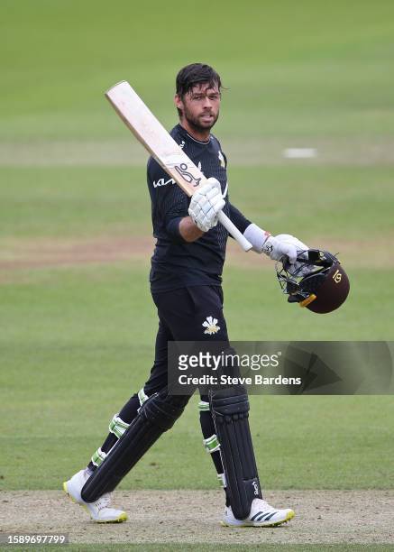 Ben Foakes of Surrey acknowledges the crowd after reaching his century during the Metro Bank One Day Cup between Surrey and Leicestershire Foxes at...