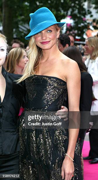 Cameron Diaz Attends The 'Charlie'S Angels 2: Full Throttle' Premiere In London'S Leicester Square.