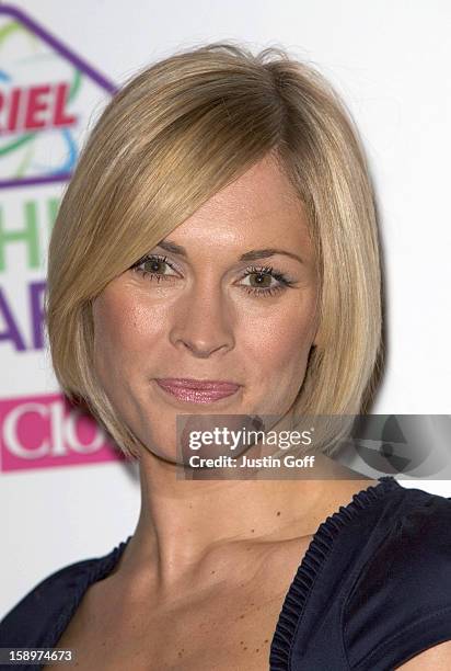 Jenni Falconer Attends The 2006 Ariel High Street Fashion Awards At London'S Natural History Museum.