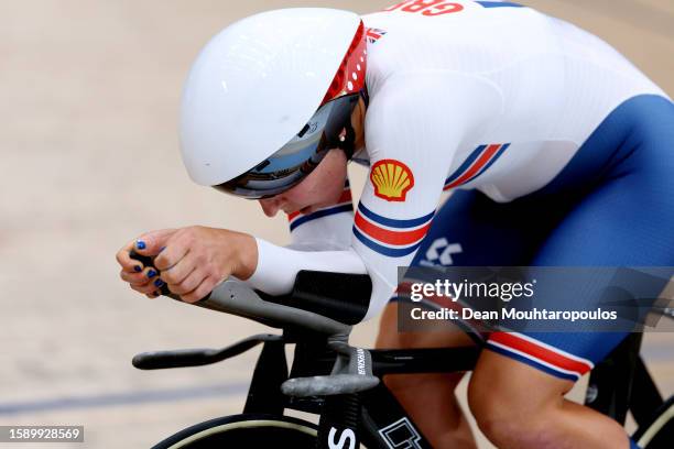 Neah Evans of Great Britain competes during the women elite individual pursuit - qualification in the 96th UCI Cycling World Championships Glasgow...