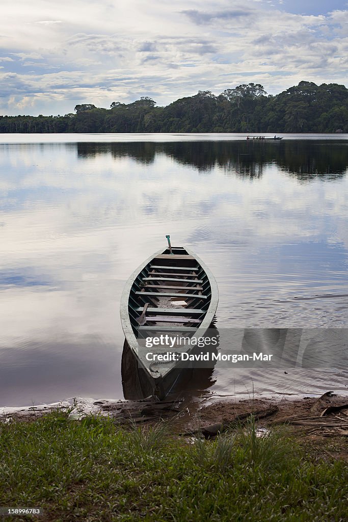Boat on Lago Sandoval