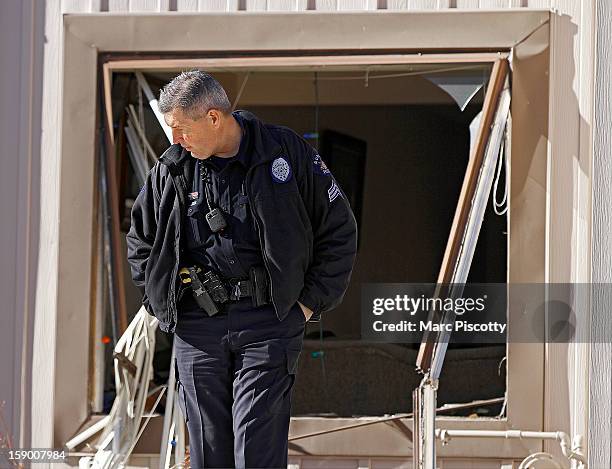 Police Window Aurora Police Swat Photos and Premium High Res Pictures - Getty Images