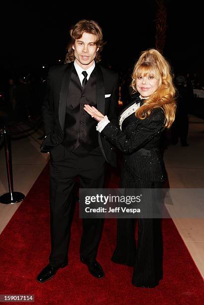 Charo Rasten 38 Shel Rasten Stock Photos, High-Res Pictures, and Images - Getty Images