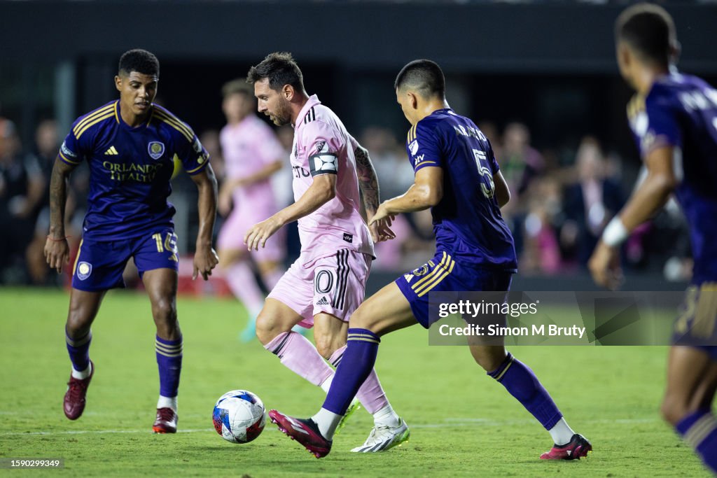 Inter Miami Cf Rivals Lionel Messi of Inter Miami CF and Wilder Cartagena and Cesar Araujo ...