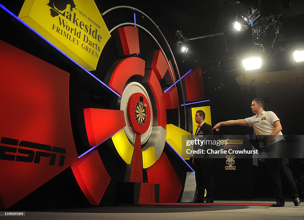 2013 BDO Lakeside World Professional Darts Championships - Day Two