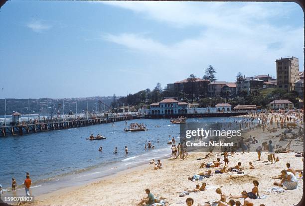 beach view - old fashioned australian beach foto e immagini stock