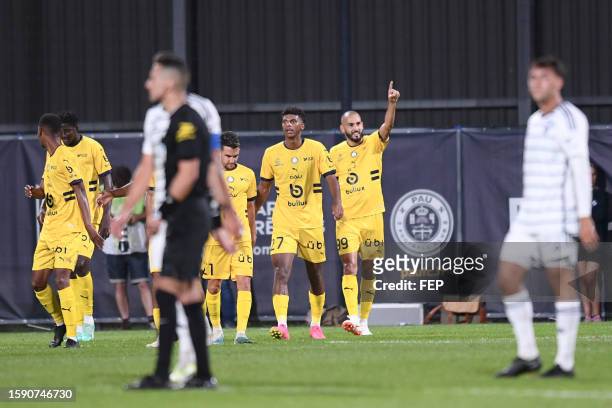 Iyad MOHAMED - 99 Khalid BOUTAIB during the Ligue 2 BKT match between Pau and Girondins de Bordeaux at Stade du Hameau on August 7, 2023 in Pau,...