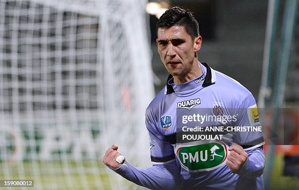 32 Sid Ali Yahia Photos & High Res Pictures Getty Images