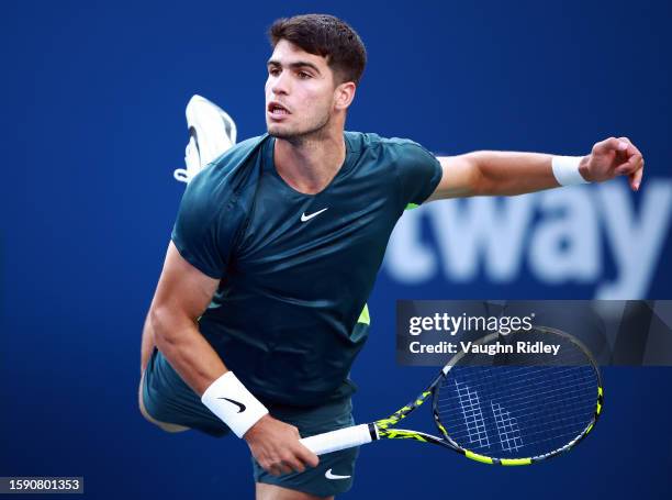 Carlos Alcaraz of Spain hits a shot against Hubert Hurkacz of Poland during Day Four of the National Bank Open, part of the Hologic ATP Tour, at...