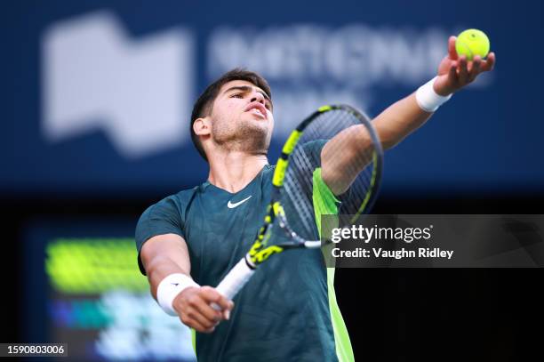 Carlos Alcaraz of Spain serves against Hubert Hurkacz of Poland during Day Four of the National Bank Open, part of the Hologic ATP Tour, at Sobeys...