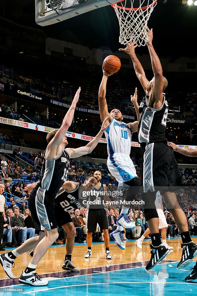 San Antonio Spurs v New Orleans Hornets