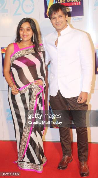 Vivek Oberoi with wife Priyanka at the Zee Cine Awards 2013, held in Mumbai on January 6, 2013.