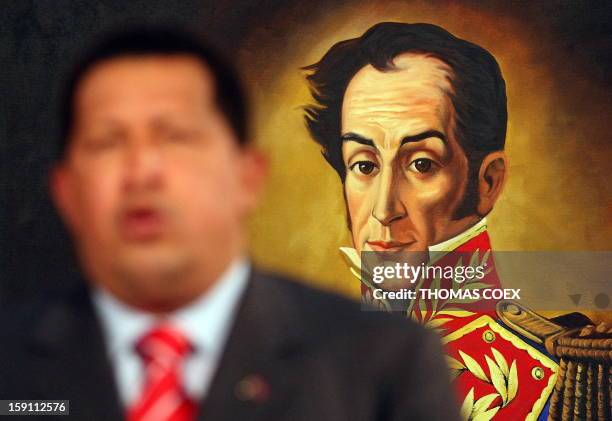 Hugo Ch 16,030 Hugo Chávez President Of Venezuela Photos & High Res Pictures ...