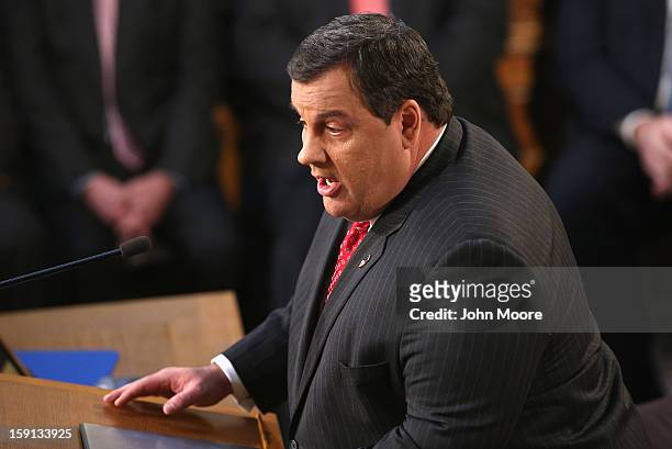 New Jersey Governor Chris Christie addresses state legislators during his State of the State Address on January 8, 2013 in Trenton, New Jersey. The...