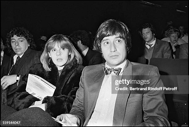 Dominique Cantien and Patrick Sabatier attend the concert of singer Herve Vilard at the Olympia music hall in Paris in 1981.