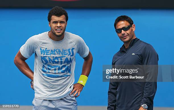 Roger Rasheed Young Pictures and Photos - Getty Images