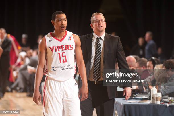 Rio Grande Valley Vipers head coach Nick Nurse and Andrew Goudelock on the sidelines against the Fort Wayne Mad Ants during the 2013 NBA D-League...