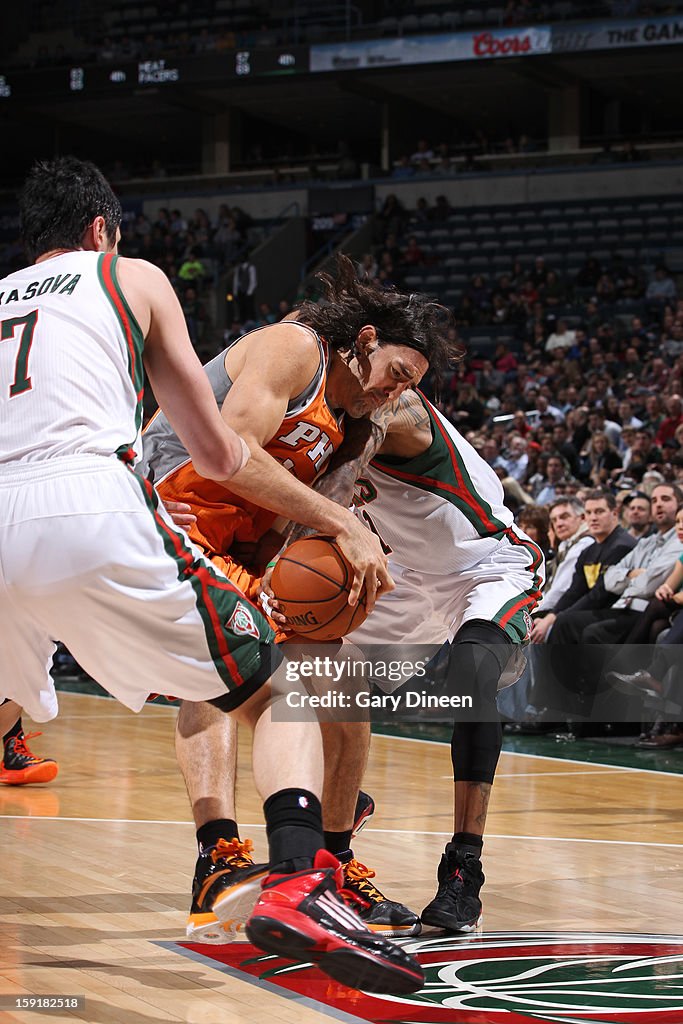 Phoenix Suns vs Milwaukee Bucks