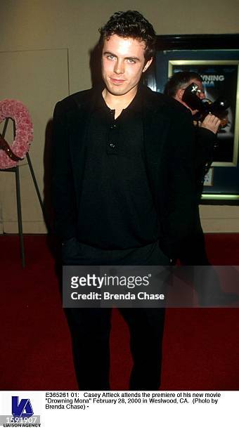 Casey Affleck attends the premiere of his new movie "Drowning Mona" February 28, 2000 in Westwood, CA.