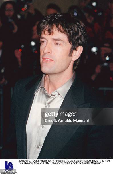 Actor Rupert Everett arrives at the premiere of his new movie, "The Next Best Thing" in New York City, February 29, 2000.