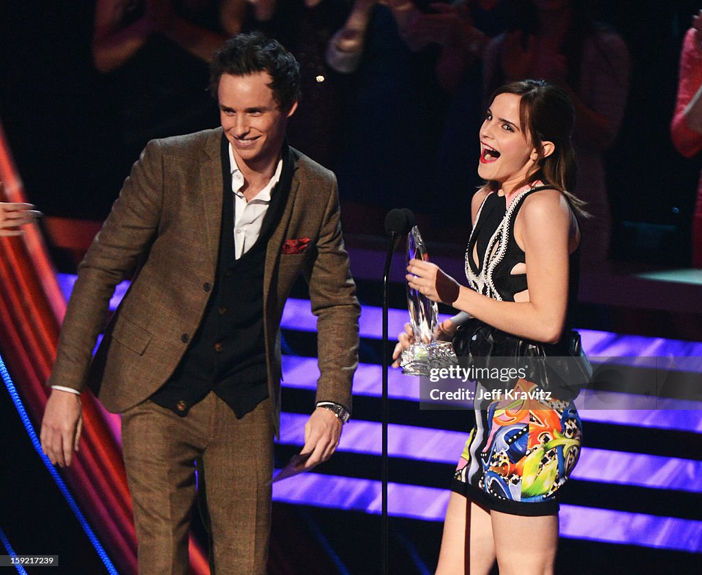 2013 People's Choice Awards - Fixed Show