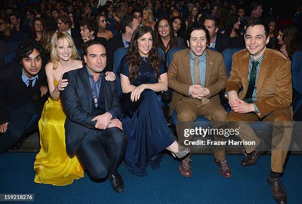 Actors Kunal Nayyar, Melissa Rauch, Johnny Galecki, Mayim Bialik, Simon Helberg and Jim Parsons attend the 39th Annual People's Choice Awards at...