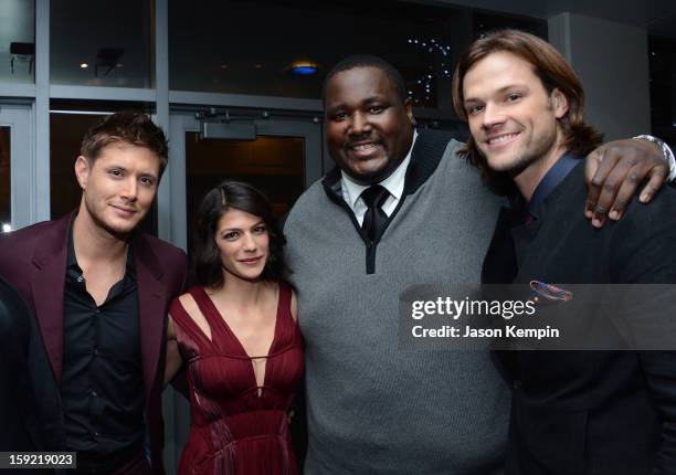 Actors Jensen Ackles, Genevieve Padalecki Quinton Aaron and Jared Padalecki pose backstage at the 39th Annual People's Choice Awards at Nokia Theatre...