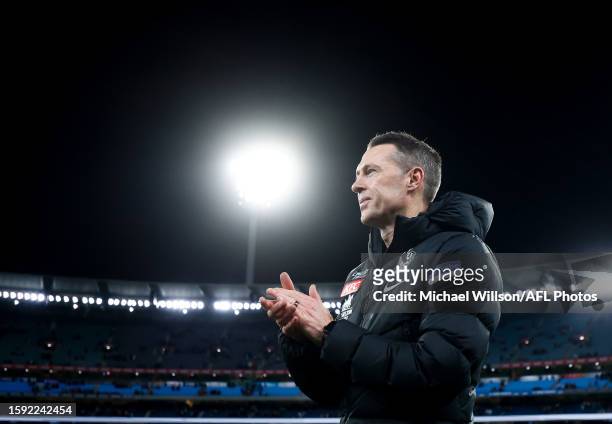 Craig McRae, Senior Coach of the Magpies celebrates during the 2023 AFL Round 22 match between the Collingwood Magpies and the Geelong Cats at...