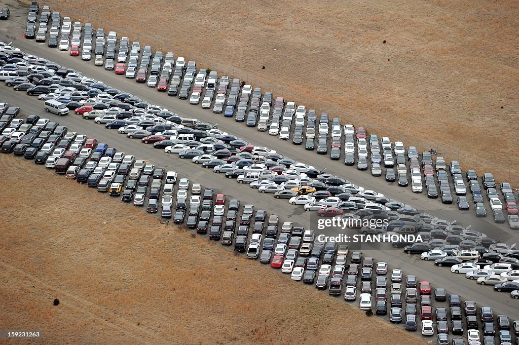 US-WEATHER-STORM-SANDY-CARS