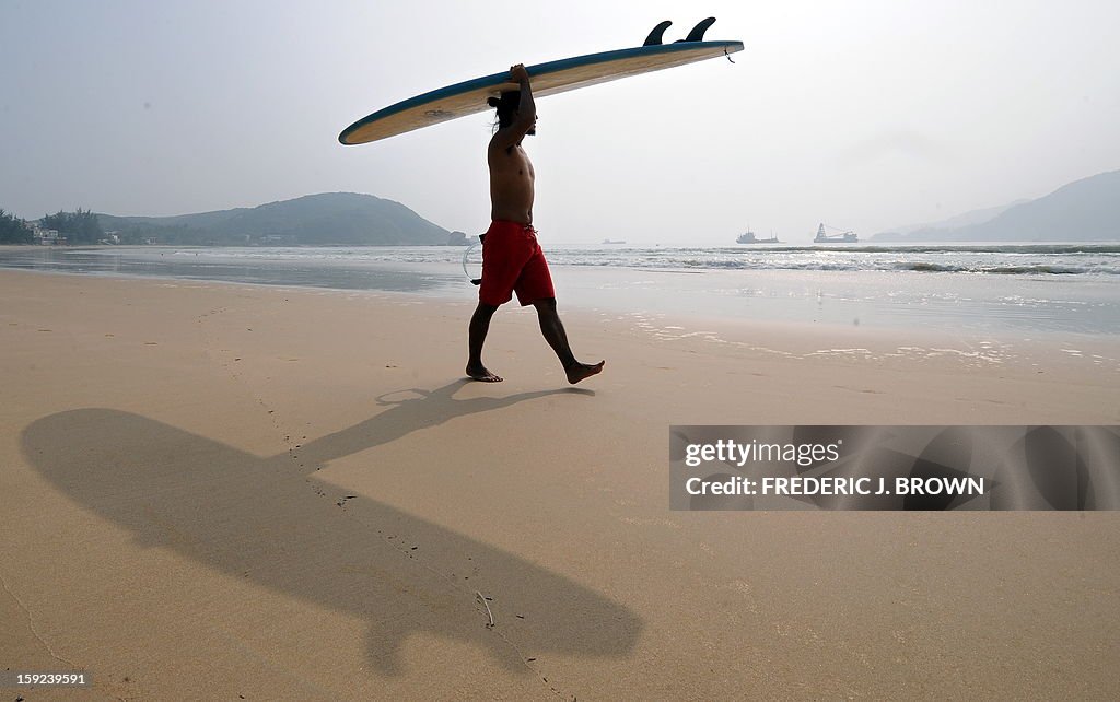 CHINA-SURFING-HAINAN