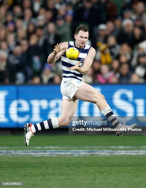 Patrick Dangerfield of the Cats in action during the 2023 AFL Round 22 match between the Collingwood Magpies and the Geelong Cats at Melbourne...