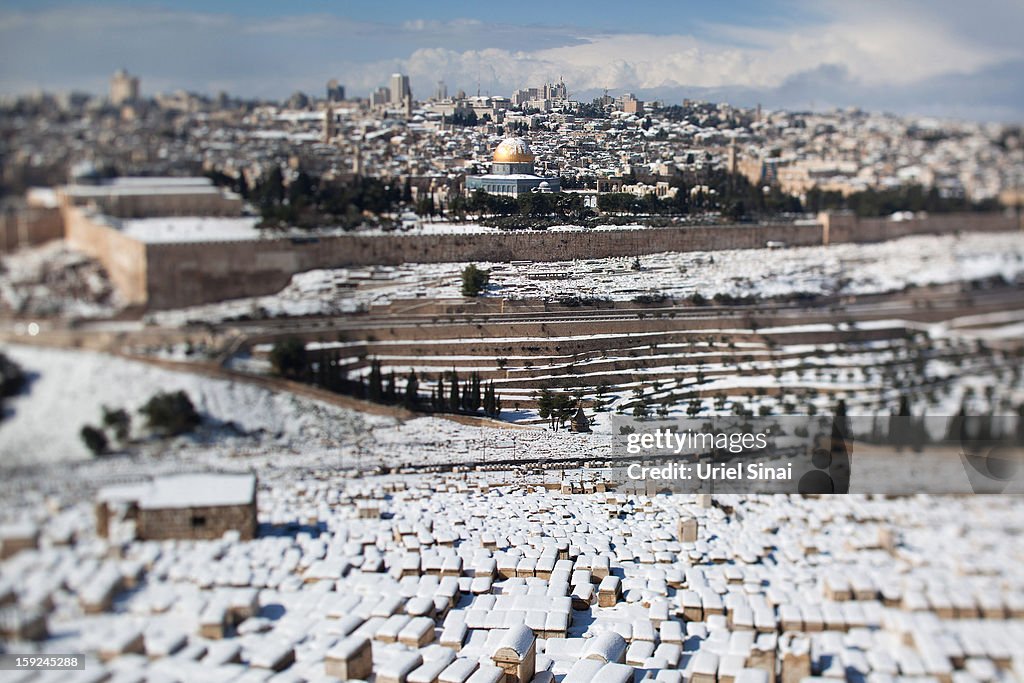 Snow Blankets Jerusalem As Winter Storm Hits Israel