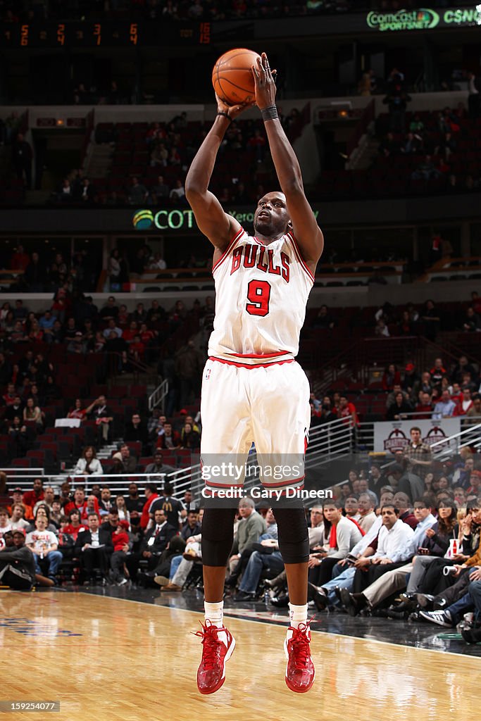 Milwaukee Bucks v Chicago Bulls