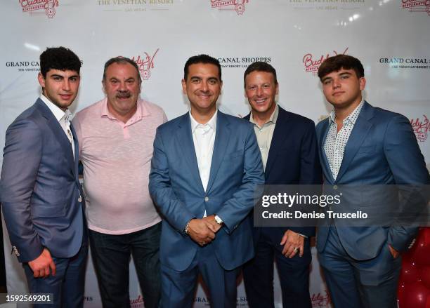 Buddy Valastro Photos and Premium High Res Pictures - Getty Images