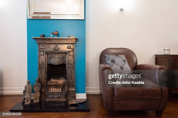 property interiors - heart chair design stock pictures, royalty-free photos & images