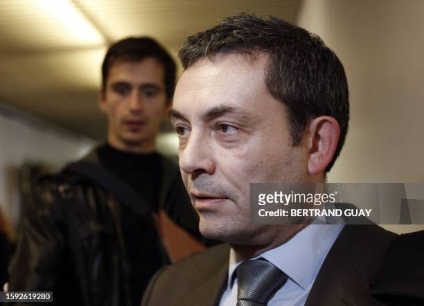 Le nouveau directeur général de la société Daytona Eric Vrasland s'adresse à la presse au tribunal correctionel de Nanterre, le 26 novembre 2007,...