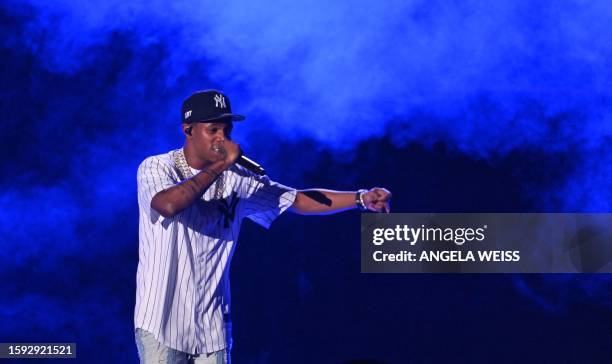 Boogie Concert Rapper Rapper Boogie Photos and Premium High Res Pictures - Getty Images