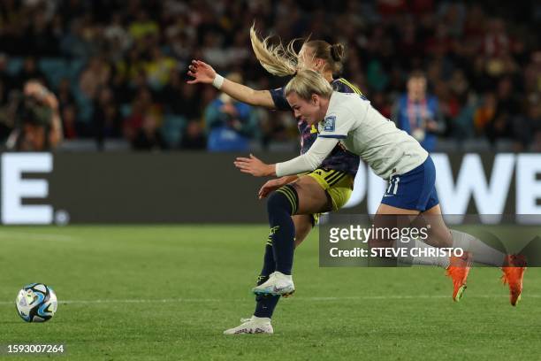 Colombia's defender Ana Guzman and England's forward Rachel Daly compete for the ball during the Australia and New Zealand 2023 Women's World Cup...