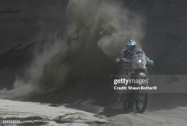 Thomas Bourgin of team Nomade Racing Assistance competes in stage 4 from Nazca to Arequipa during the 2013 Dakar Rally on January 8, 2013 in Nazca,...