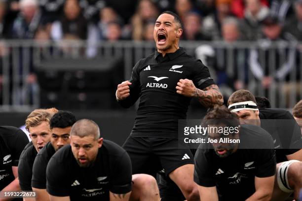 Aaron Smith of New Zealand performs the haka during The Rugby Championship & Bledisloe Cup match between the New Zealand All Blacks and the Australia...