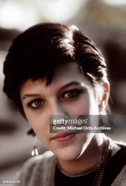 Actress and TV personality Allegra Curtis poses for a portrait at home in January 1982 in Los Angeles, California.