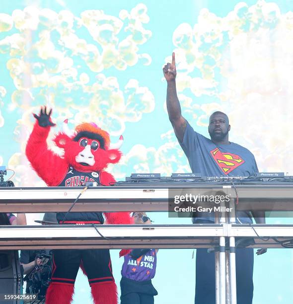 Diesel Rapper Chicago 7,390 Chicago Park Concert Stock Photos, High-Res Pictures, and Images ...