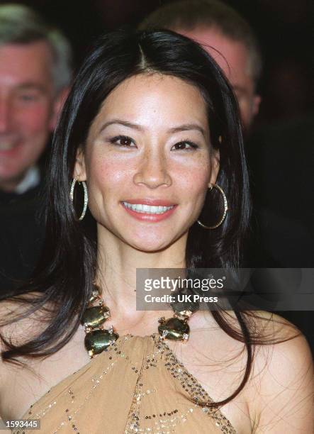 Actress Lucy Liu attends the Royal charity premiere of her film "Charlie's Angels" in London's Leicester Square November 22, 2000 in London, England.