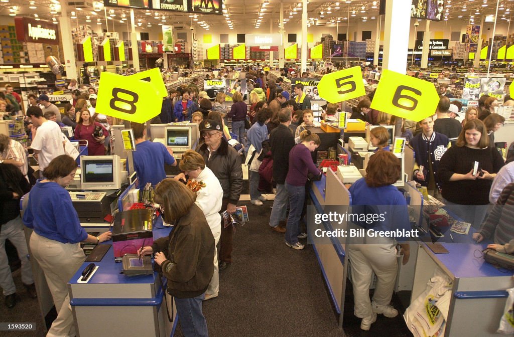 Holiday Shopping Season Kicks Off