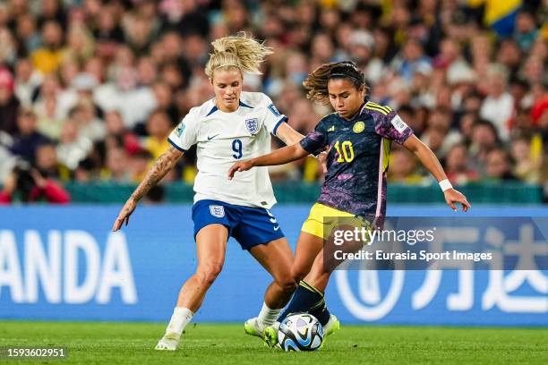 Leicy Santos of Colombia dribbles Rachel Daly of England during the FIFA Women's World Cup Australia & New Zealand 2023 Quarter Final match between...