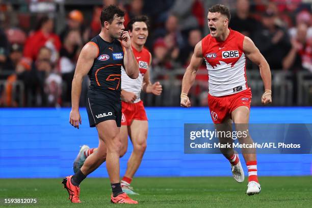 Tom Papley of the Swans celebrates kicking a goal during the round 21 AFL match between Greater Western Sydney Giants and Sydney Swans at GIANTS...