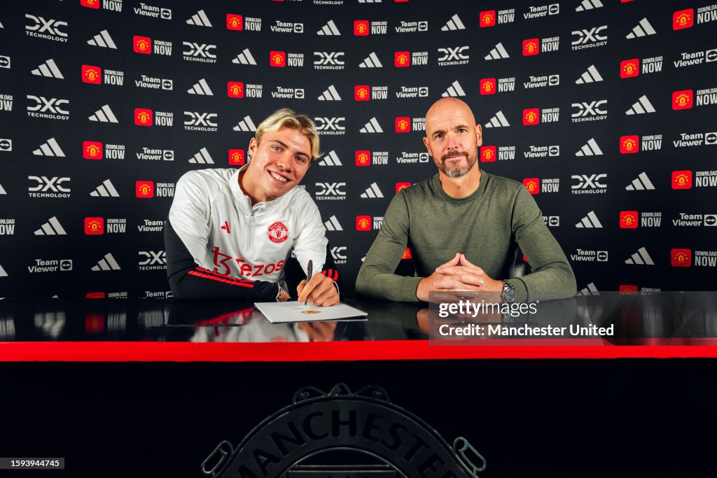 Manchester United Unveil New Signing Rasmus Hojlund